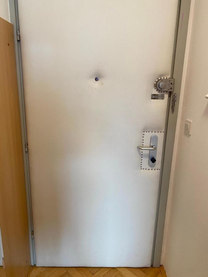 Self Check-In Studio With Wi-Fi And Parking Place Apartment Zagreb Exterior photo